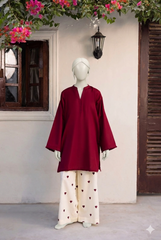 Heart Printed Flapper With V-Neck Short Style Shirt 2-Pcs Stitch Suit.