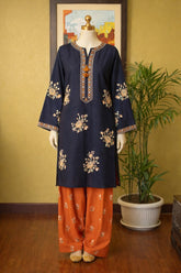Chand Embroidered 2-Piece